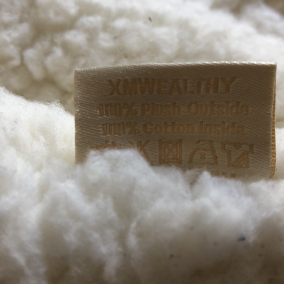 XMWEALTHY White Plush Swaddle Blanket - Picture 3 of 11